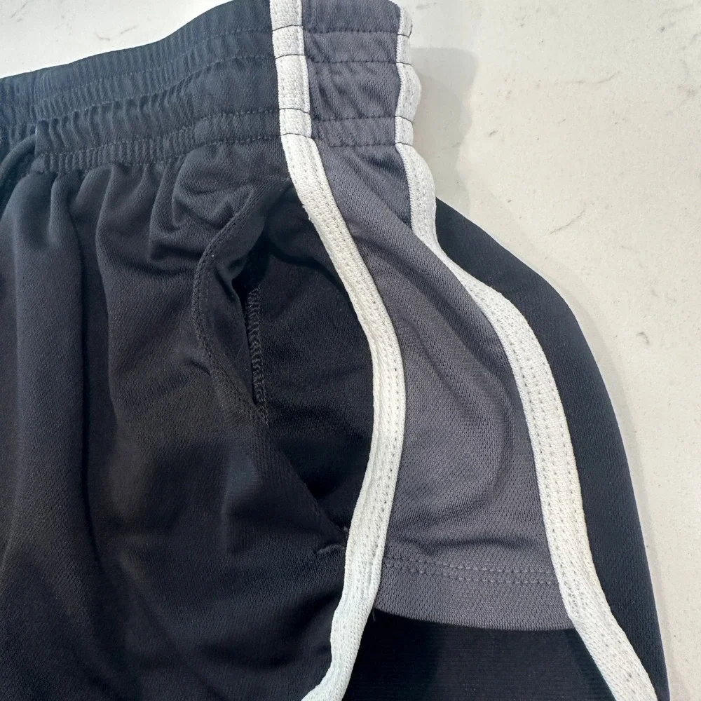 Athletic Works Womens Black Grey Running Shorts Size S 4-6 Drawstring Pockets